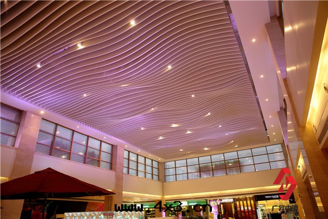 型材鋁(lǚ)方(fāng)通(tòng)吊頂應(yìng)用(yòng)案(àn)例