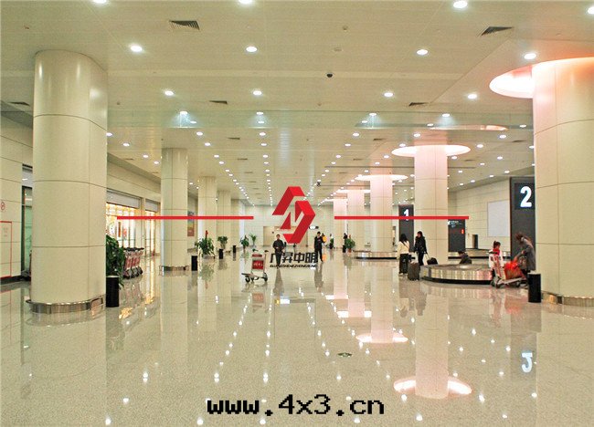 機(jī)场(chǎng)包(bāo)柱(zhù)鋁(lǚ)單闆