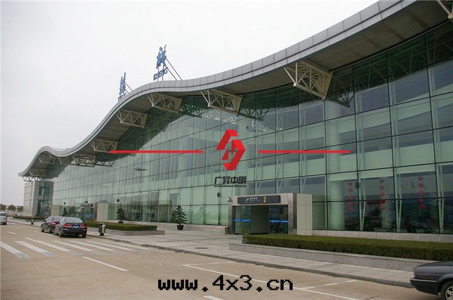 機(jī)场(chǎng)外(wài)牆(qiáng)鋁(lǚ)單闆