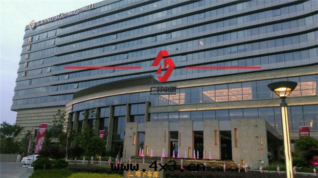 酒(jiǔ)店(diàn)外(wài)牆(qiáng)鋁(lǚ)單闆